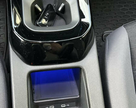 Белый Фольксваген ID.4, объемом двигателя 0 л и пробегом 47 тыс. км за 25500 $, фото 51 на Automoto.ua