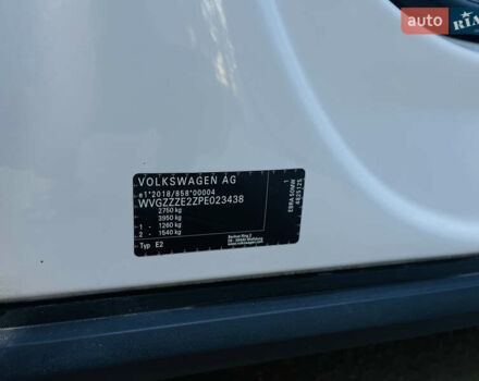 Білий Фольксваген ID.4, об'ємом двигуна 0 л та пробігом 76 тис. км за 25500 $, фото 18 на Automoto.ua