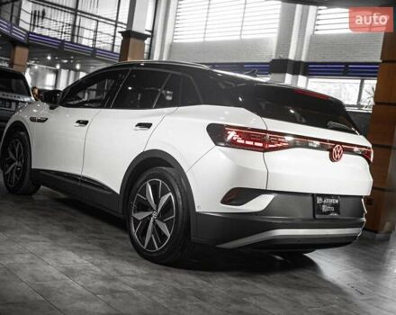 Білий Фольксваген ID.4, об'ємом двигуна 0 л та пробігом 61 тис. км за 27999 $, фото 60 на Automoto.ua