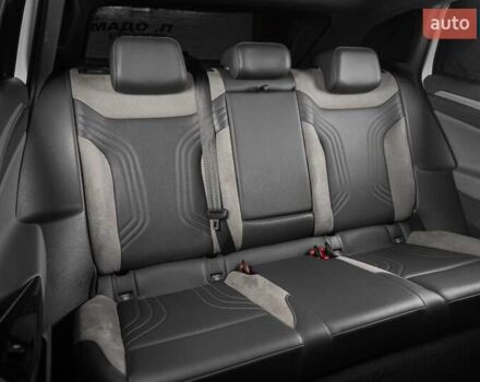 Білий Фольксваген ID.4, об'ємом двигуна 0 л та пробігом 61 тис. км за 27999 $, фото 24 на Automoto.ua