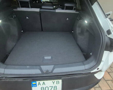 Белый Фольксваген ID.4, объемом двигателя 0 л и пробегом 62 тыс. км за 26300 $, фото 16 на Automoto.ua