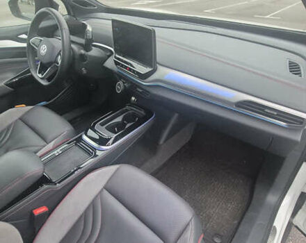 Белый Фольксваген ID.4, объемом двигателя 0 л и пробегом 62 тыс. км за 26300 $, фото 24 на Automoto.ua