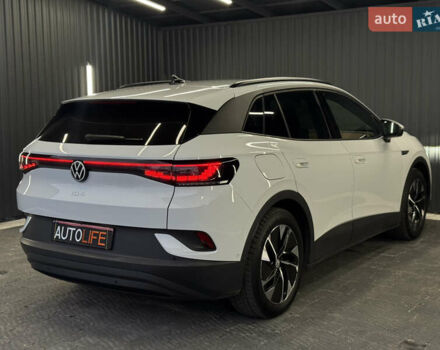 Белый Фольксваген ID.4, объемом двигателя 0 л и пробегом 67 тыс. км за 27499 $, фото 5 на Automoto.ua
