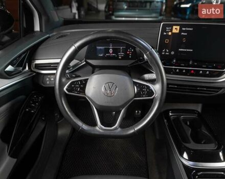 Білий Фольксваген ID.4, об'ємом двигуна 0 л та пробігом 61 тис. км за 27999 $, фото 2 на Automoto.ua