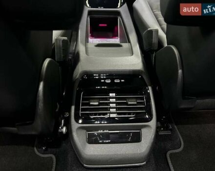 Білий Фольксваген ID.4, об'ємом двигуна 0 л та пробігом 13 тис. км за 28000 $, фото 16 на Automoto.ua