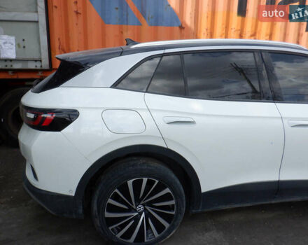 Білий Фольксваген ID.4, об'ємом двигуна 0 л та пробігом 63 тис. км за 17000 $, фото 9 на Automoto.ua