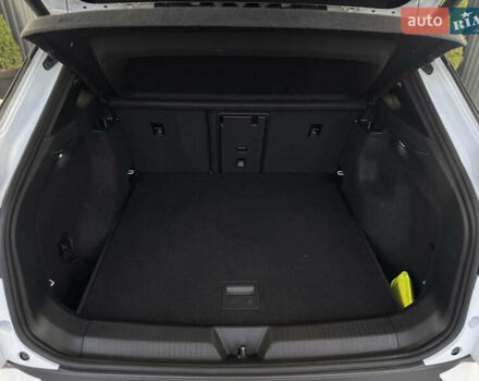 Белый Фольксваген ID.4, объемом двигателя 0 л и пробегом 67 тыс. км за 27499 $, фото 25 на Automoto.ua