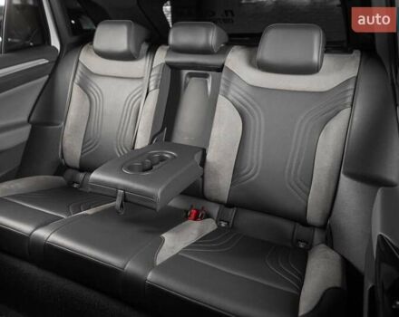 Білий Фольксваген ID.4, об'ємом двигуна 0 л та пробігом 61 тис. км за 27999 $, фото 10 на Automoto.ua