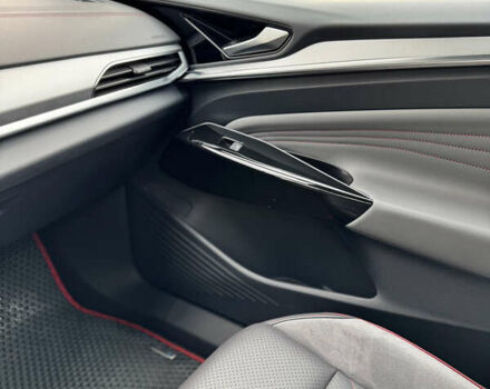 Белый Фольксваген ID.4, объемом двигателя 0 л и пробегом 28 тыс. км за 36249 $, фото 12 на Automoto.ua