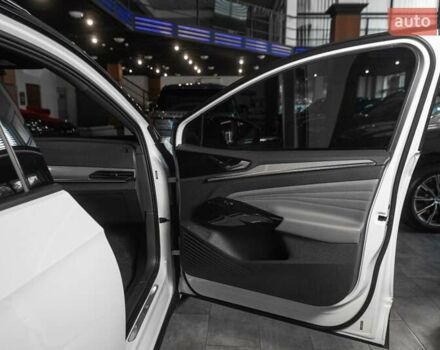 Білий Фольксваген ID.4, об'ємом двигуна 0 л та пробігом 61 тис. км за 27999 $, фото 42 на Automoto.ua