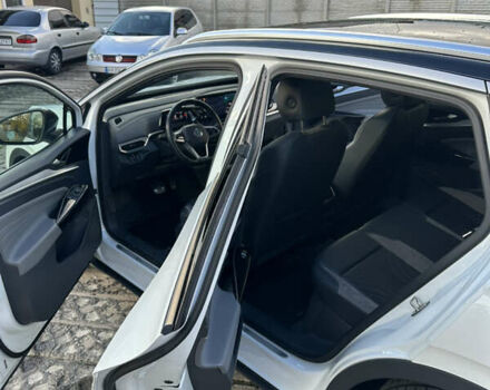 Белый Фольксваген ID.4, объемом двигателя 0 л и пробегом 44 тыс. км за 25000 $, фото 14 на Automoto.ua