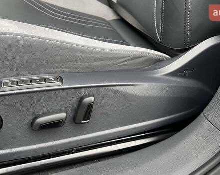 Белый Фольксваген ID.4, объемом двигателя 0 л и пробегом 22 тыс. км за 26000 $, фото 20 на Automoto.ua