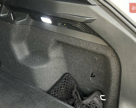 Белый Фольксваген ID.4, объемом двигателя 0 л и пробегом 47 тыс. км за 25500 $, фото 29 на Automoto.ua