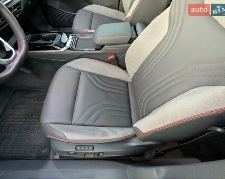 Белый Фольксваген ID.4, объемом двигателя 0 л и пробегом 14 тыс. км за 29500 $, фото 9 на Automoto.ua