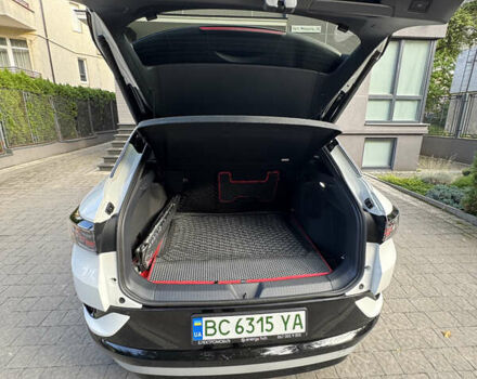 Белый Фольксваген ID.4, объемом двигателя 0 л и пробегом 28 тыс. км за 36249 $, фото 27 на Automoto.ua