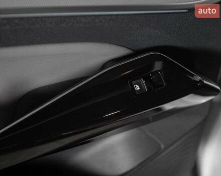 Білий Фольксваген ID.4, об'ємом двигуна 0 л та пробігом 61 тис. км за 27999 $, фото 41 на Automoto.ua