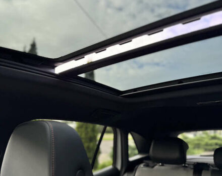 Белый Фольксваген ID.4, объемом двигателя 0 л и пробегом 28 тыс. км за 36249 $, фото 15 на Automoto.ua