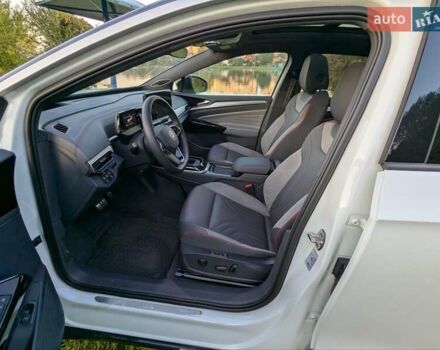 Белый Фольксваген ID.4, объемом двигателя 0 л и пробегом 14 тыс. км за 29500 $, фото 8 на Automoto.ua