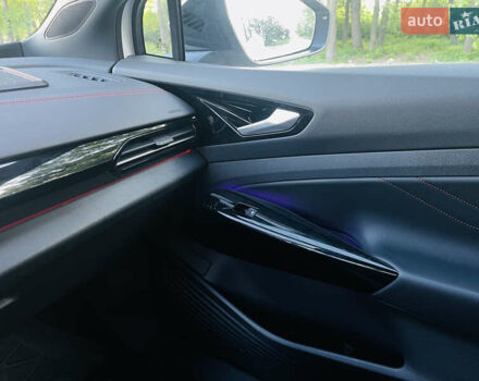 Білий Фольксваген ID.4, об'ємом двигуна 0 л та пробігом 76 тис. км за 25500 $, фото 30 на Automoto.ua