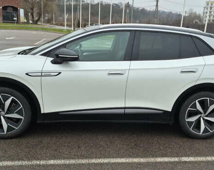 Белый Фольксваген ID.4, объемом двигателя 0 л и пробегом 62 тыс. км за 26300 $, фото 6 на Automoto.ua