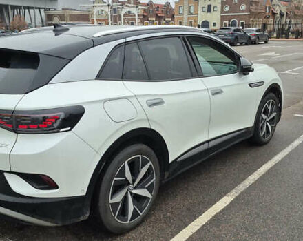 Белый Фольксваген ID.4, объемом двигателя 0 л и пробегом 62 тыс. км за 26300 $, фото 2 на Automoto.ua