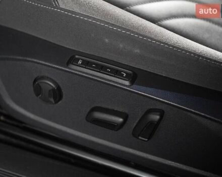 Білий Фольксваген ID.4, об'ємом двигуна 0 л та пробігом 61 тис. км за 27999 $, фото 61 на Automoto.ua