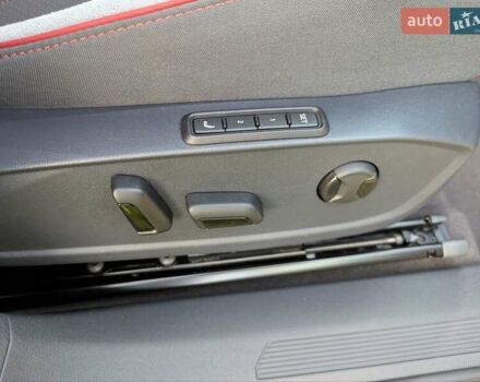 Белый Фольксваген ID.4, объемом двигателя 0 л и пробегом 14 тыс. км за 29500 $, фото 20 на Automoto.ua