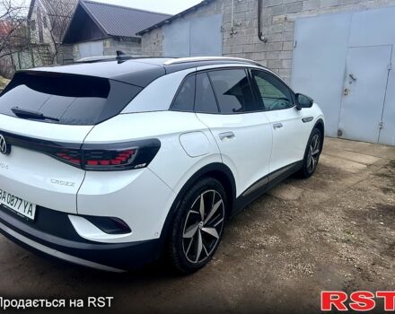 Белый Фольксваген ID.4, объемом двигателя 0 л и пробегом 71 тыс. км за 23800 $, фото 5 на Automoto.ua