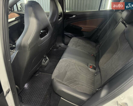 Белый Фольксваген ID.4, объемом двигателя 0 л и пробегом 67 тыс. км за 27499 $, фото 12 на Automoto.ua