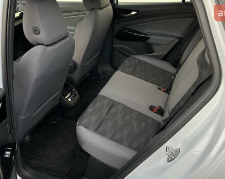 Белый Фольксваген ID.4, объемом двигателя 0 л и пробегом 47 тыс. км за 25500 $, фото 26 на Automoto.ua