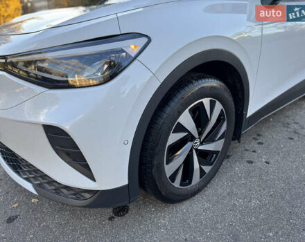 Белый Фольксваген ID.4, объемом двигателя 0 л и пробегом 7 тыс. км за 24000 $, фото 10 на Automoto.ua