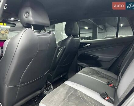 Білий Фольксваген ID.4, об'ємом двигуна 0 л та пробігом 13 тис. км за 28000 $, фото 19 на Automoto.ua