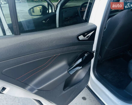 Білий Фольксваген ID.4, об'ємом двигуна 0 л та пробігом 76 тис. км за 25500 $, фото 10 на Automoto.ua