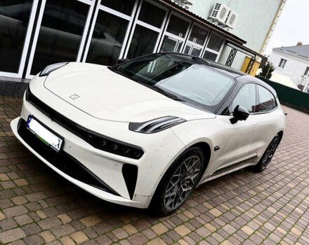 Белый Фольксваген ID.4, объемом двигателя 0 л и пробегом 45 тыс. км за 25900 $, фото 17 на Automoto.ua