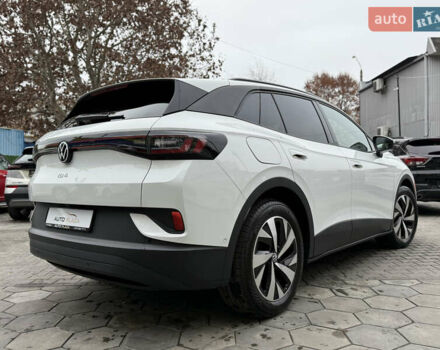 Белый Фольксваген ID.4, объемом двигателя 0 л и пробегом 8 тыс. км за 25900 $, фото 21 на Automoto.ua