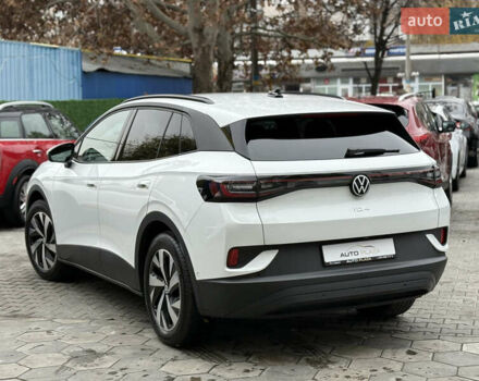Белый Фольксваген ID.4, объемом двигателя 0 л и пробегом 8 тыс. км за 25900 $, фото 32 на Automoto.ua