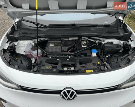 Белый Фольксваген ID.4, объемом двигателя 0 л и пробегом 23 тыс. км за 30900 $, фото 27 на Automoto.ua