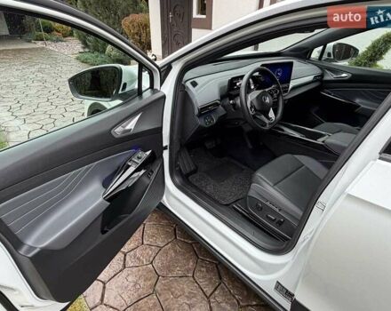 Белый Фольксваген ID.4, объемом двигателя 0 л и пробегом 14 тыс. км за 25900 $, фото 18 на Automoto.ua