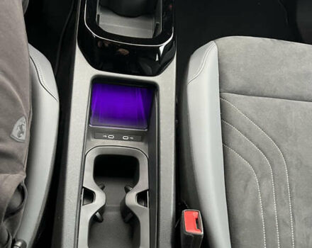 Белый Фольксваген ID.4, объемом двигателя 0 л и пробегом 23 тыс. км за 30900 $, фото 20 на Automoto.ua