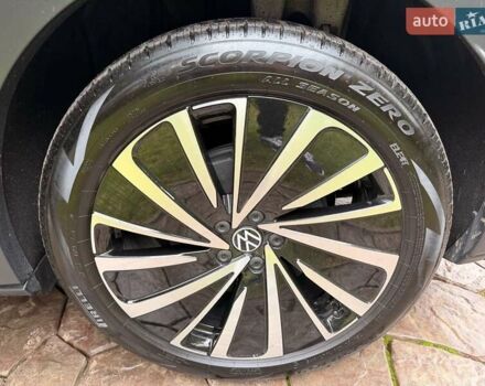 Белый Фольксваген ID.4, объемом двигателя 0 л и пробегом 14 тыс. км за 25900 $, фото 39 на Automoto.ua