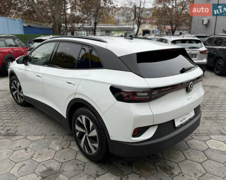 Белый Фольксваген ID.4, объемом двигателя 0 л и пробегом 8 тыс. км за 25900 $, фото 30 на Automoto.ua