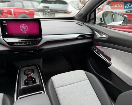 Белый Фольксваген ID.4, объемом двигателя 0 л и пробегом 8 тыс. км за 25900 $, фото 47 на Automoto.ua