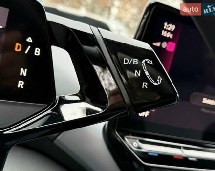 Белый Фольксваген ID.4, объемом двигателя 0 л и пробегом 8 тыс. км за 25900 $, фото 55 на Automoto.ua