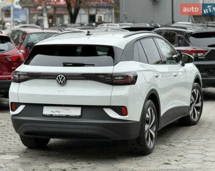 Белый Фольксваген ID.4, объемом двигателя 0 л и пробегом 8 тыс. км за 25900 $, фото 26 на Automoto.ua