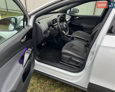 Белый Фольксваген ID.4, объемом двигателя 0 л и пробегом 23 тыс. км за 30900 $, фото 14 на Automoto.ua