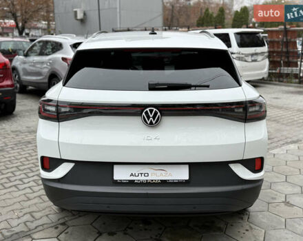 Белый Фольксваген ID.4, объемом двигателя 0 л и пробегом 8 тыс. км за 25900 $, фото 28 на Automoto.ua