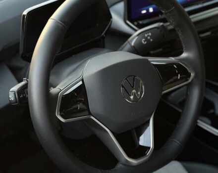 Белый Фольксваген ID.4, объемом двигателя 0 л и пробегом 16 тыс. км за 27500 $, фото 3 на Automoto.ua