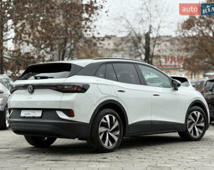 Белый Фольксваген ID.4, объемом двигателя 0 л и пробегом 8 тыс. км за 25900 $, фото 25 на Automoto.ua