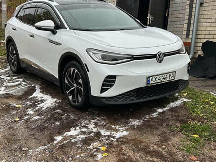 Белый Фольксваген ID.4, объемом двигателя 0 л и пробегом 69 тыс. км за 21700 $, фото 1 на Automoto.ua