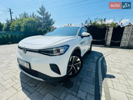 Белый Фольксваген ID.4, объемом двигателя 0 л и пробегом 55 тыс. км за 25000 $, фото 1 на Automoto.ua